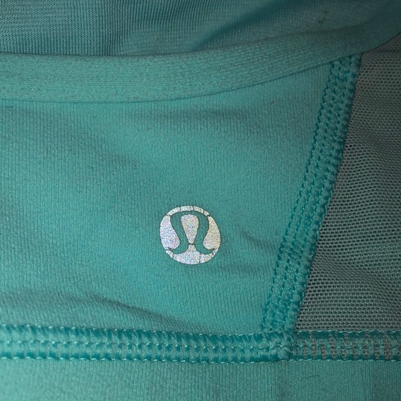 Lululemon Sports Bra - Picture 4 of 6